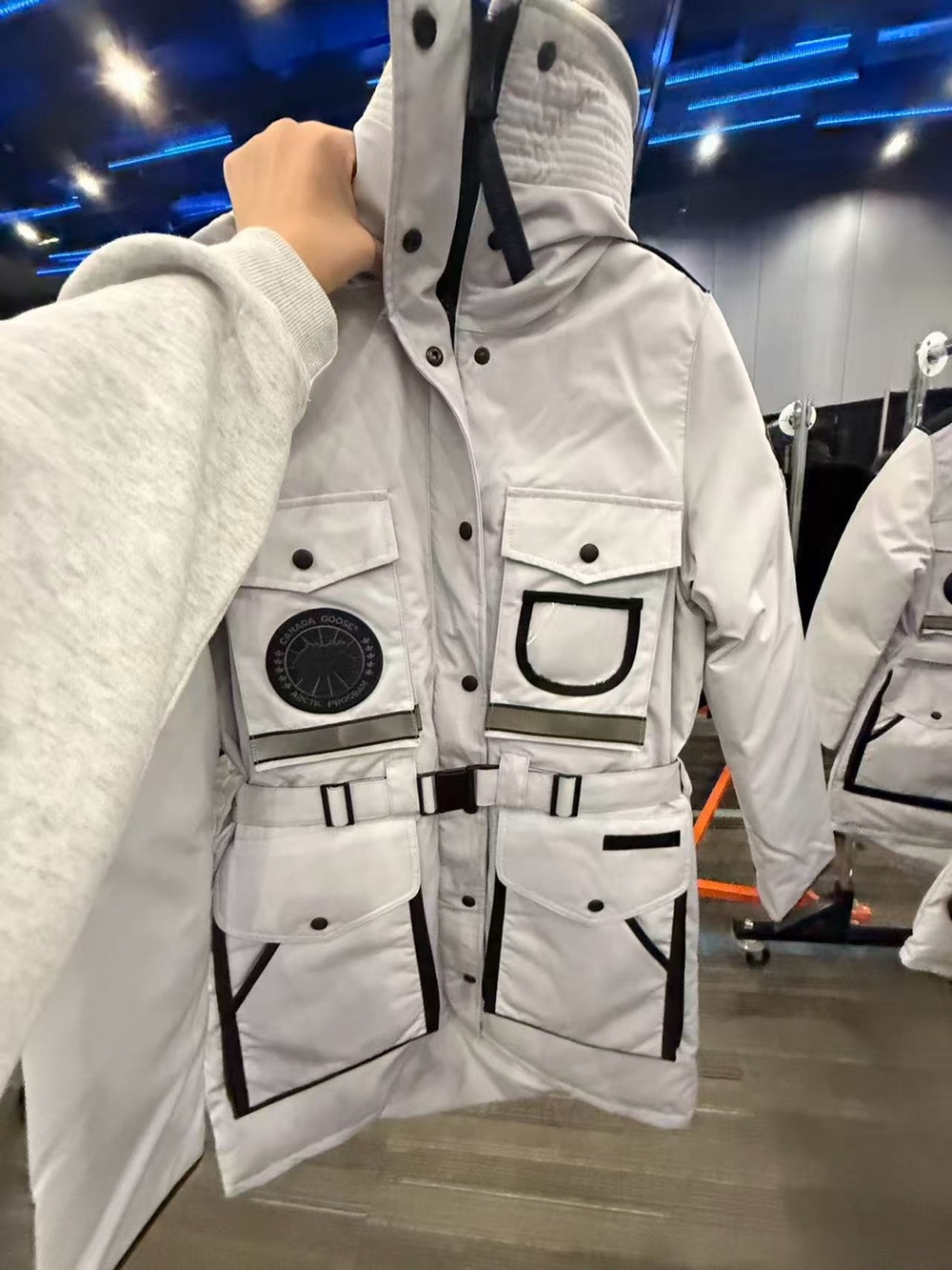 Canada Goose White Liberty Parka xs new without tag